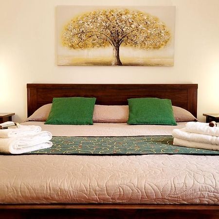 Zanzi 'S Charming Rooms 阿沃拉 外观 照片