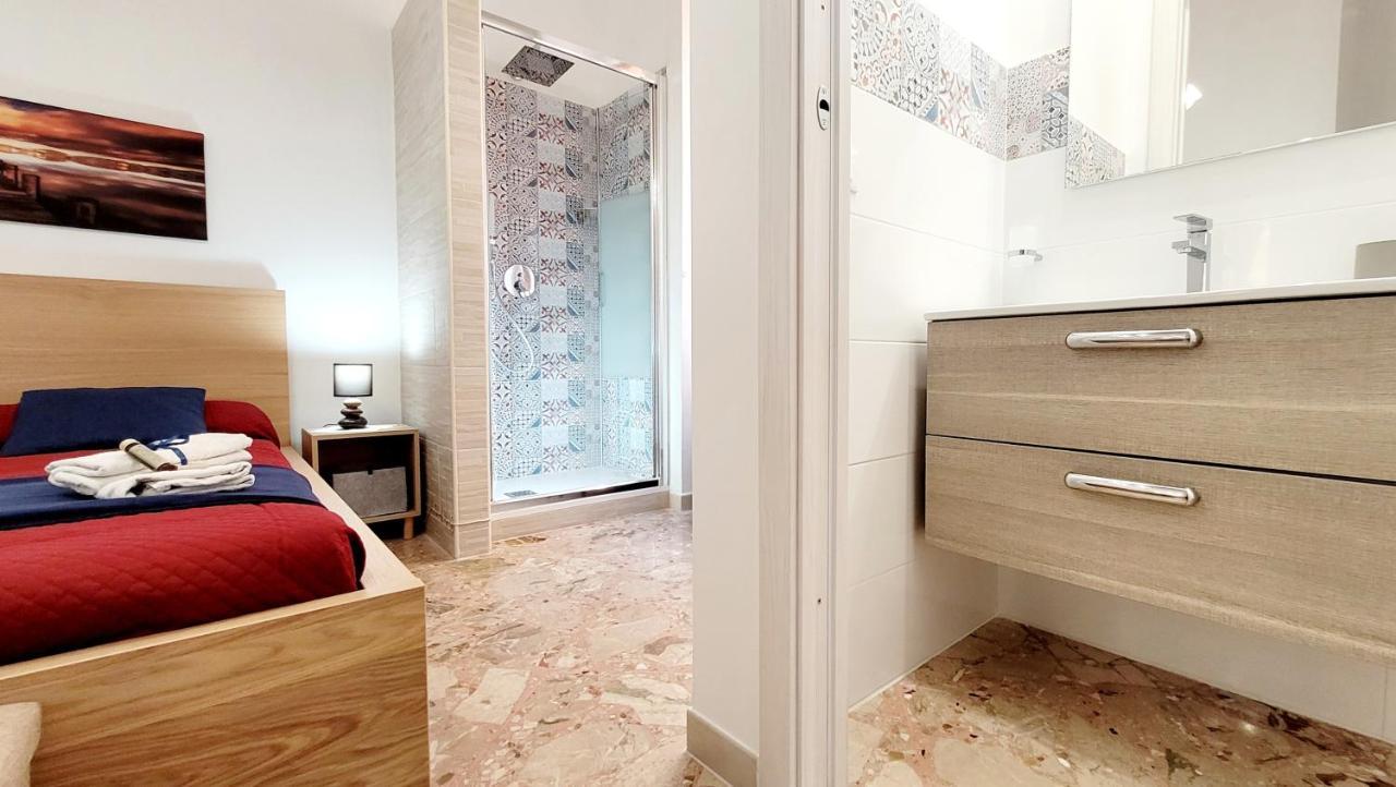 Zanzi 'S Charming Rooms 阿沃拉 外观 照片